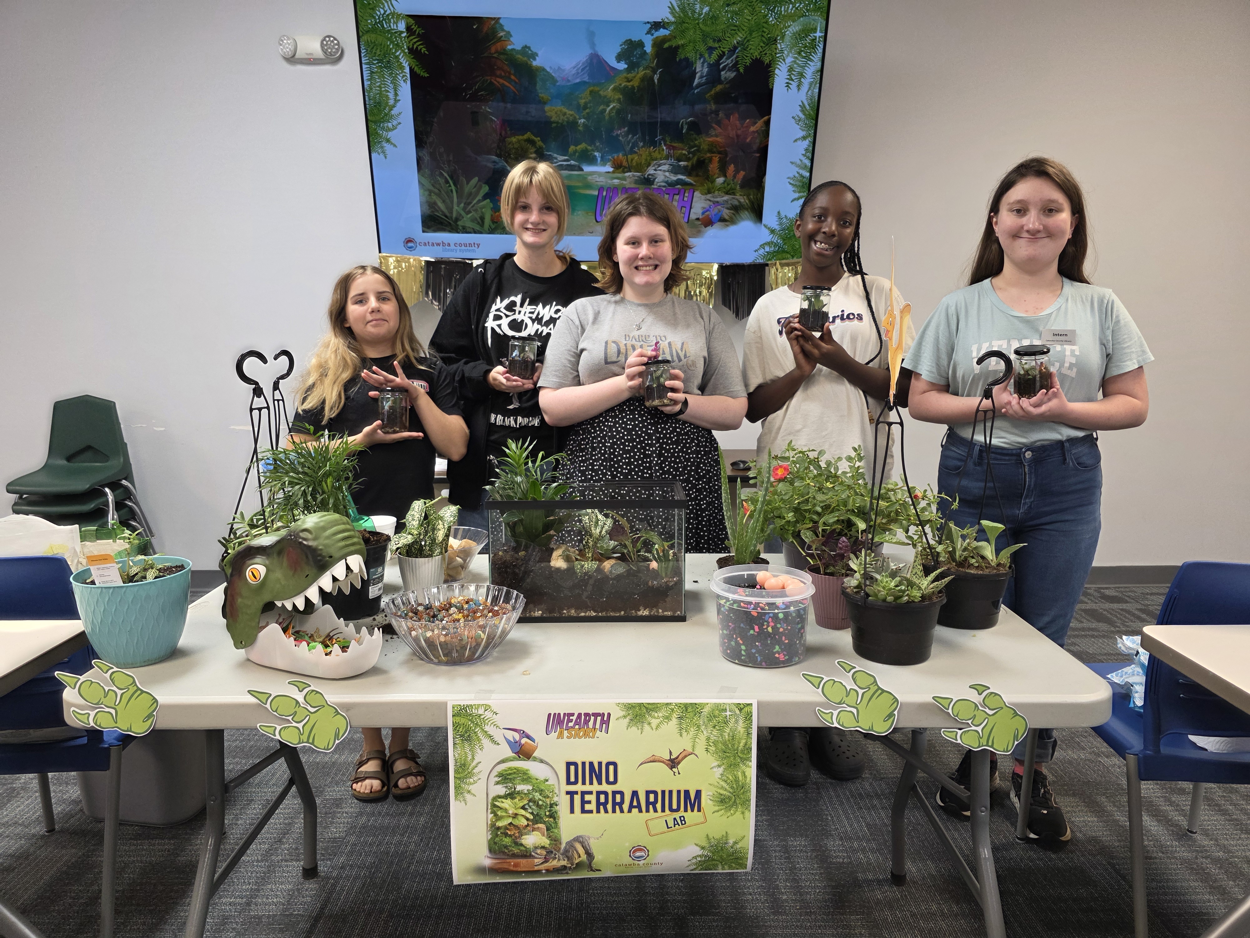 This Week @ Your Library June 21-28 This Week @ Your Library June 21-28